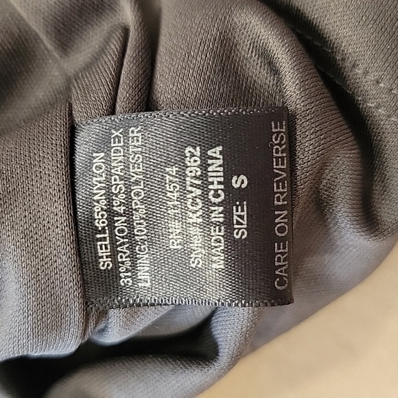 Ro & De Size S Charcoal Gray Midi Dress w/ Twist Detail Excellent Used Condition - Picture 12 of 12